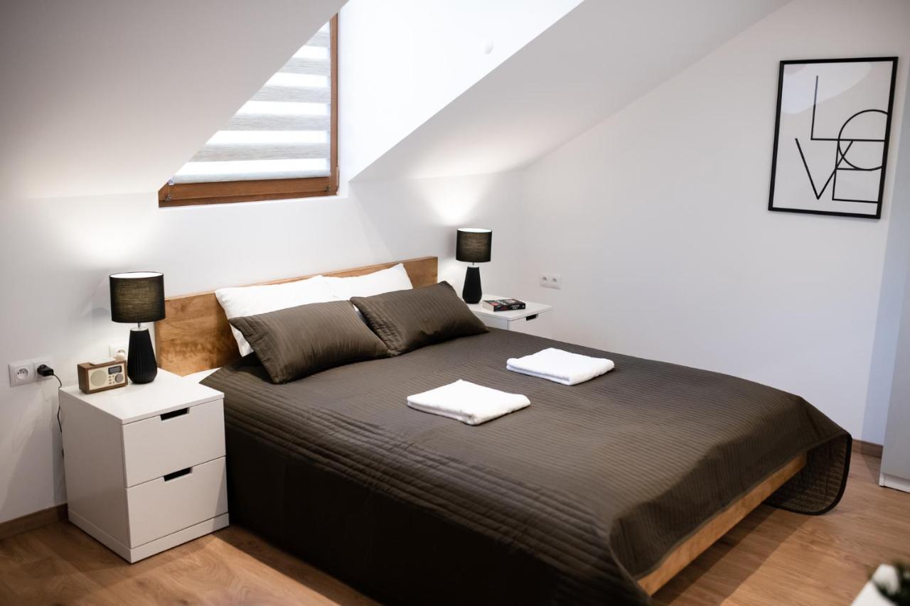 Neo Sky Apartment, Free Parking, 15 Min Walk Old Town&Kazimierz - By Homelike Krakow Exterior photo
