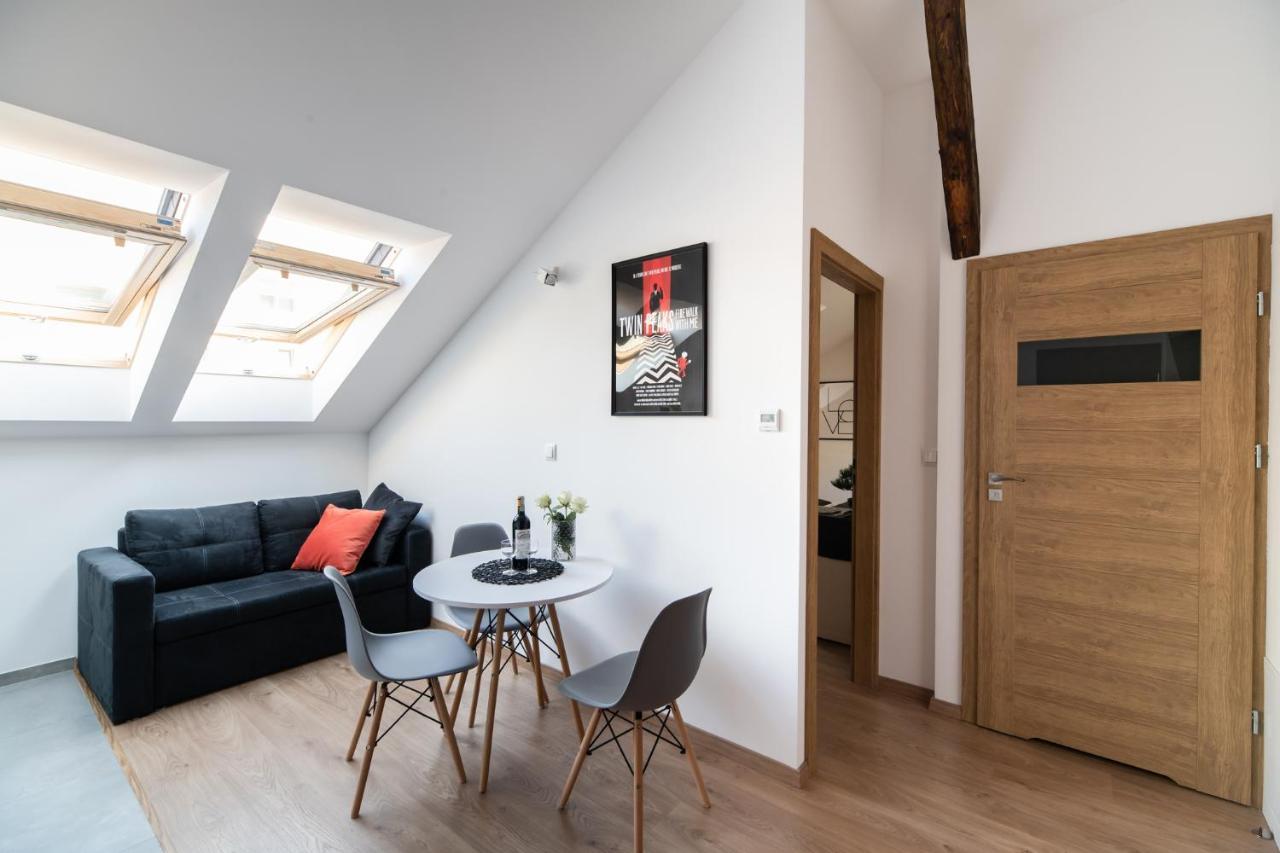Neo Sky Apartment, Free Parking, 15 Min Walk Old Town&Kazimierz - By Homelike Krakow Exterior photo