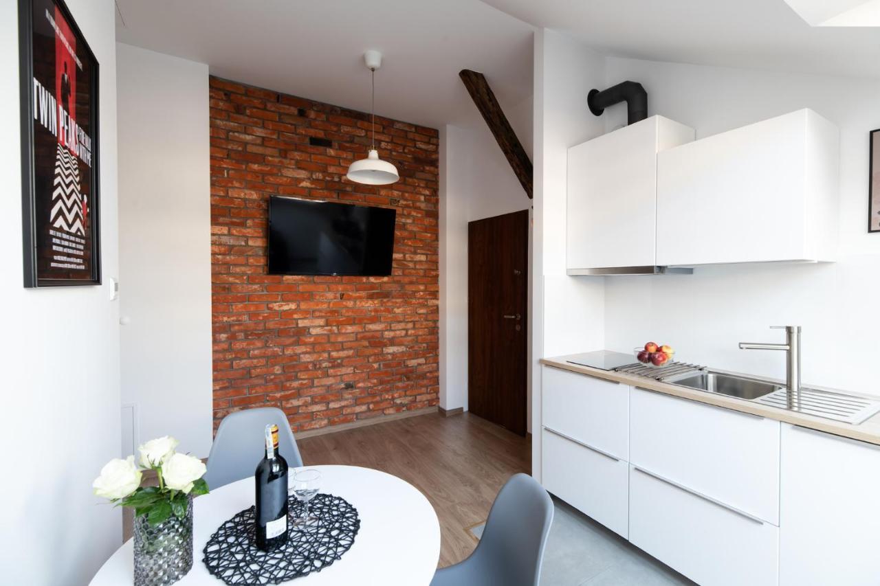 Neo Sky Apartment, Free Parking, 15 Min Walk Old Town&Kazimierz - By Homelike Krakow Exterior photo
