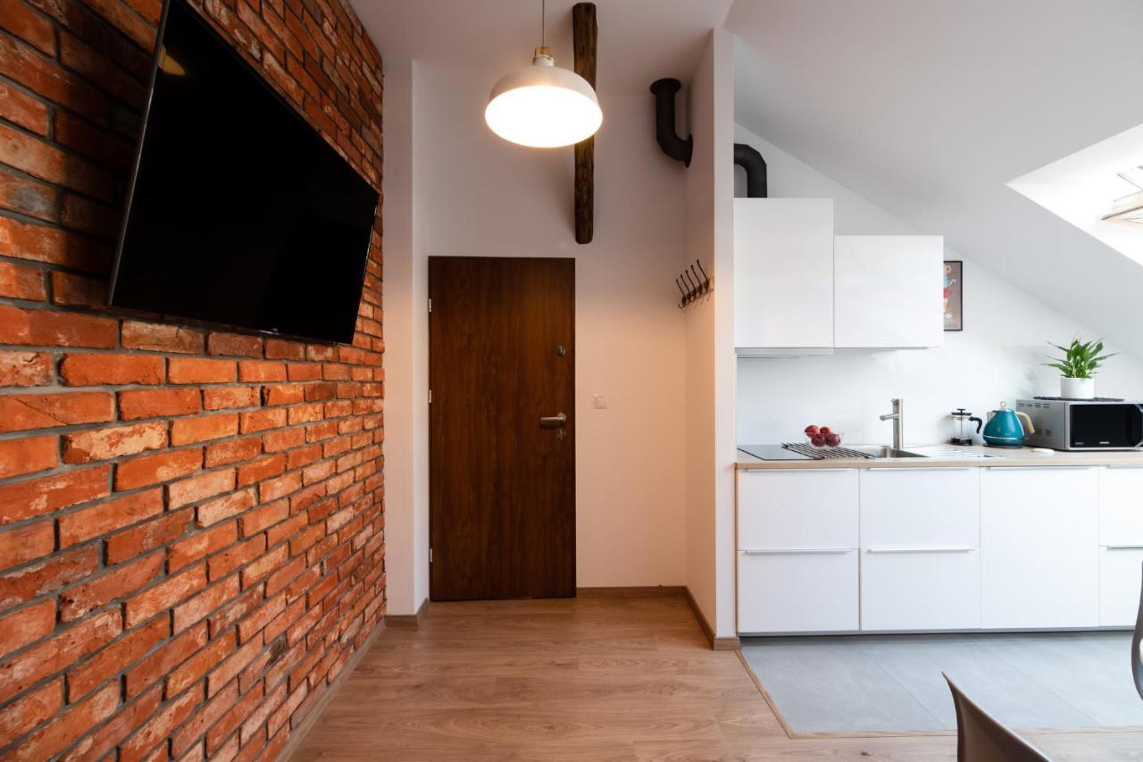 Neo Sky Apartment, Free Parking, 15 Min Walk Old Town&Kazimierz - By Homelike Krakow Exterior photo