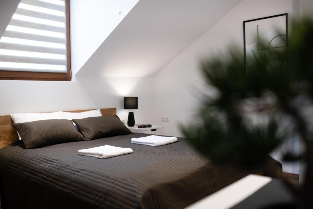 Neo Sky Apartment, Free Parking, 15 Min Walk Old Town&Kazimierz - By Homelike Krakow Exterior photo